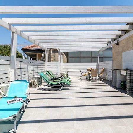 Hahavatselet Suite - Isrentals Jérusalem Extérieur photo